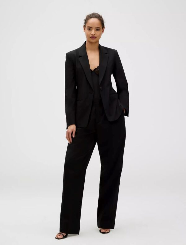 Refined Stretch Cinched Blazer