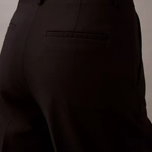 Refined Stretch Straight Trouser