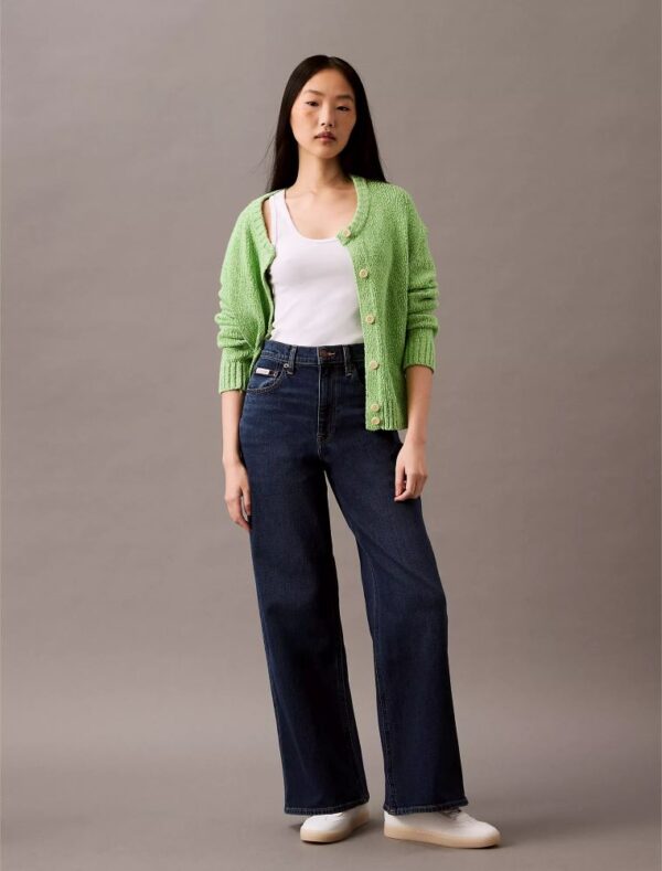 Ultra High Rise Wide Leg Fit Jeans