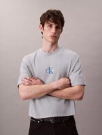 Monogram Logo 90s Fit T-Shirt