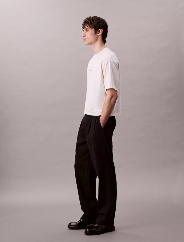 Monogram Logo 90s Fit T-Shirt
