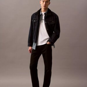 Standard Straight Fit Jeans
