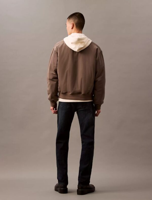 Standard Straight Fit Jeans